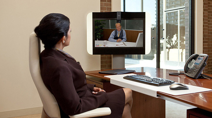 CiscoTelePresence System 500 Series01